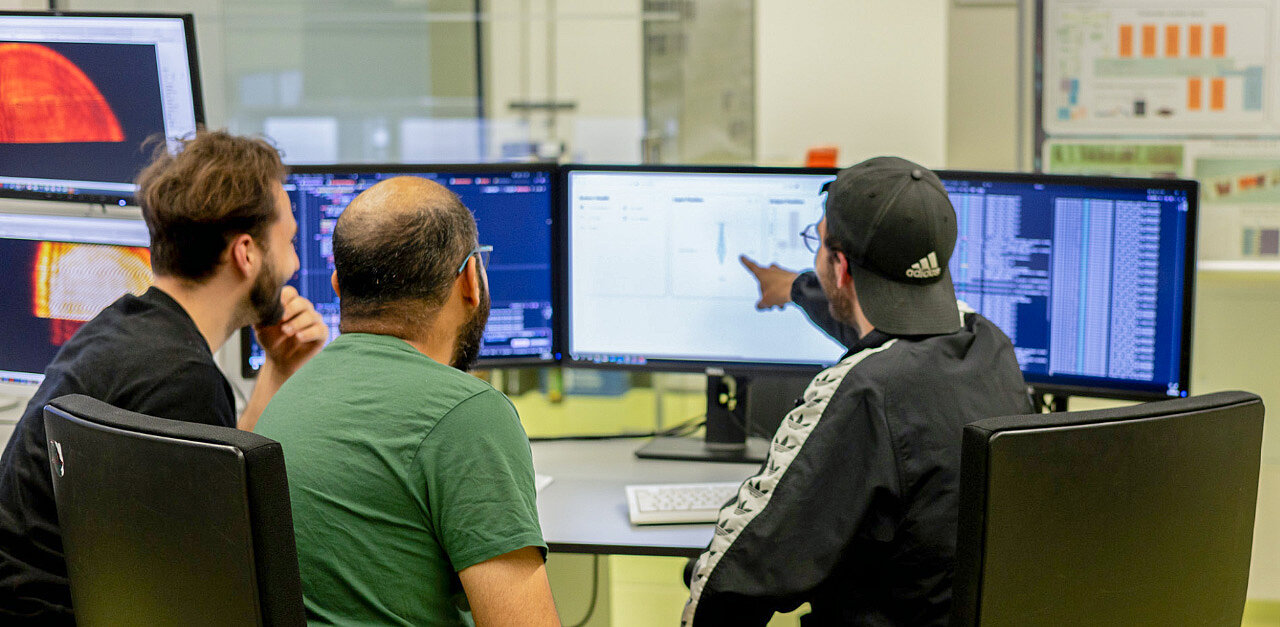 Picture of the News article AI for laser wakefield accelerators