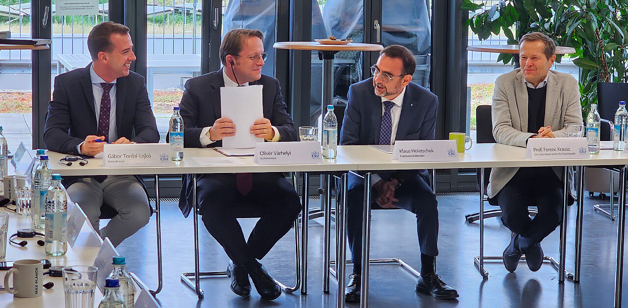 Picture of the News article The EU visits attoworld